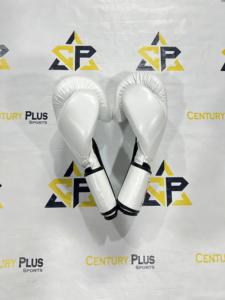 Gants de boxe Fairtex blancs - Gants d'entraînement et de sparring en cuir véritable - Équipement de Sanda et Muay Thai blancs, anti-humidité et antidérapants - Product Image 6
