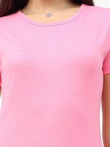 Diseñado para uso diario, ropa cómoda para mujer, estilo moderno, colecciones de boutique y minoristas, cuello redondo. - Product Image 1