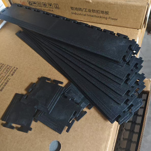 กระเบื้องปูพื้นโรงรถ PVC กันลื่นสำหรับโรงงาน แผ่นยางปูพื้นสำหรับงานหนักสำหรับคลังสินค้าและโรงงาน ดีไซน์กราฟิกแบบคลิกเร็ว - Product Image 5