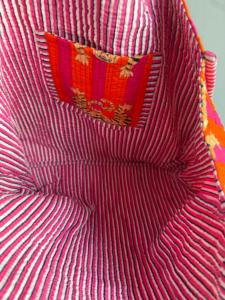 Camiseta informal con estampado animal y diseño de tigre, rayas naranjas y rosas, tela suave tejida, ropa de verano para adultos, regalo para ella. - Product Image 6