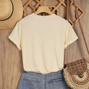 Camiseta de Cuello Redondo para Mujer, Diseño Minimalista con Estampado Floral en Tonos Beige, Marrón y Rosa, Ecológica, Transpirable, 100% Algodón, Estilo Casual - Product Image 6