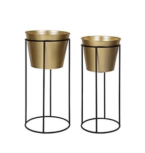 Elegante macetero metálico con soporte, maceta de hierro duradera para decoración de interiores, sala de estar, balcón, jardín y patio. - Product Image 6