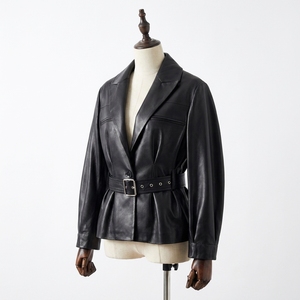 Chaqueta de Cuero Genuino Negra para Mujer, Cuello Camisero, Cinturón, Manga Larga, Chaqueta de Otoño - Product Image 3