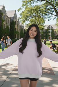 เสื้อคอเต่าทรงโอเวอร์ไซส์ รุ่นพรีเมียม แต่งเลื่อม Sigma Gamma Rho ด้านหน้า ผ้าซับใน ล้างสีแบบ Discharge เป็นมิตรต่อสิ่งแวดล้อม สำหรับผู้หญิง - Product Image 6