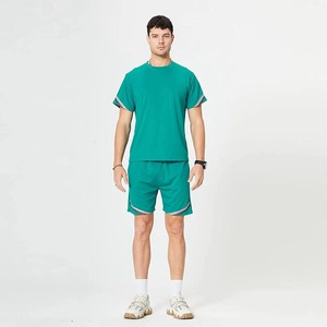 Ensemble T-shirt et short décontracté deux pièces 100 % polyester respirant, imprimé numérique, haute qualité, pour homme, collection été, vente en gros - Product Image 1
