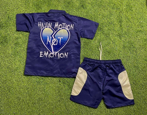 ชุดเสื้อผ้าผู้ชายฤดูร้อนปี 2025 แบบสั่งทำพิเศษ ชุดเซ็ตสองชิ้น เสื้อแจ็คเก็ตซิปและกางเกงขาสั้นวิ่งออกกำลังกาย ผ้าโพลีเอสเตอร์กันลม - Product Image 2