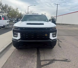 Camioneta Chevrolet Silverado 3500HD Crew Cab 2023 Usada en Buen Estado, Lista para Exportación, Entrega Global - Product Image 1