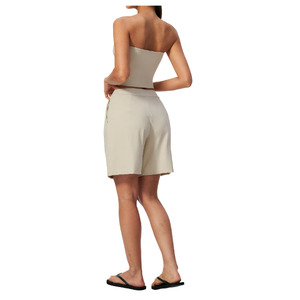Ensemble de yoga 2 pièces pour femme : haut court sans bretelles et short plissé taille haute – Tenue de sport et de fitness pour la gym - Product Image 6