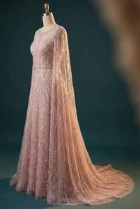 Vestido de Noche Formal de Lujo con Cuello Halter, Sin Mangas, Largo hasta el Suelo, Cola Barrida, Estilo Trompeta Sirena, con Cuentas Hechas a Mano y Lentejuelas - Product Image 3