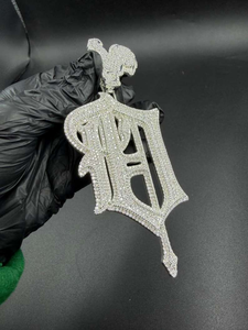 จี้การ์ตูนฮิปฮอปแบบ Iced Out เครื่องประดับสตรีทแวร์สั่งทำพิเศษ สร้อยคอประดับเพชรระยิบระยับ ดีไซน์ Pavé ของขวัญสำหรับผู้ชาย - Product Image 3