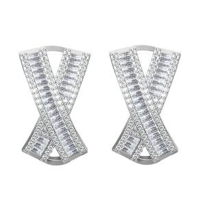 Pendientes de Diamantes Creados en Laboratorio de Alta Calidad para Boda, Propuesta o Regalo de Aniversario, Disponibles a Precio de Exportación - Product Image 4