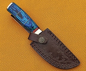 Cuchillo de Caza Hecho a Mano de Acero de Damasco de Grado Industrial con Mango de Madera y Funda de Cuero para Acampar al Aire Libre - Product Image 5