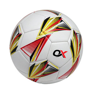 Ballon de football de taille 5 en PVC/PU personnalisé avec logo Oxva Industries pour cadeau promotionnel - Product Image 1