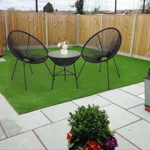 Ensemble de meubles de patio Acapulco 3 pièces tout-terrain noir, comprenant 2 chaises et une table avec plateau en verre pour usage extérieur - Product Image 3