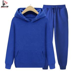 Chándales de lana de invierno personalizados para mujer, ropa de calle deportiva de gran tamaño anticontracción de manga larga, chándales para mujer - Product Image 3