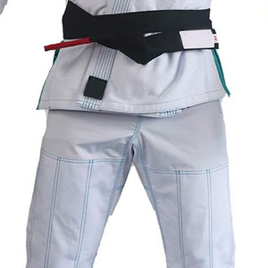 Kimono de Artes Marciales, Judo y Jiu Jitsu, Duradero, 100% Algodón, Ajuste Cómodo, Tela Resistente para Prácticas Prolongadas - Product Image 6