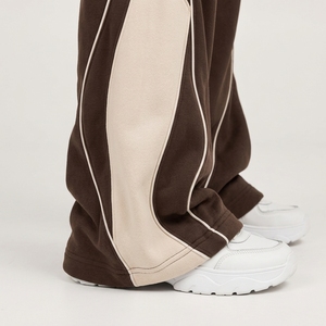 <b>Women</b>’s <b>Brown</b> Tracksuit Set Wholesale Custom Sportswear Two Piece Zip Up <b>Jacket</b> and Wide Leg Pants Athletic Tracksuits - Product Image 4