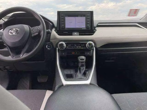 รถยนต์มือสอง Toyota RAV4 XLE ปี 2022 รุ่น SUV ขนาดกะทัดรัด - Product Image 6