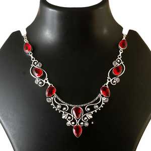 NIKHIL GEMS Élégant Pendentif Fait Main en Grenat Rouge, Argent Sterling 925 Plaqué Or, Collier Vintage Certifié par un Expert, Naturel - Product Image 1