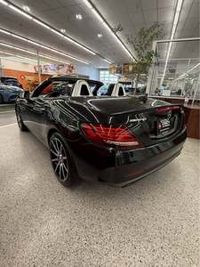 Mercedes-Benz SLC 43 AMG usado del 2018 - Product Image 5