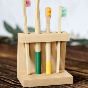 Portacepillos de dientes de madera hecho a mano con múltiples compartimentos para el hogar, hotel y baño de invitados - Product Image 1