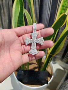 Pendentif Croix Iced Out en Argent 925 Plaqué Rhodium avec Moissanite, Breloque Religieuse, Bijou Unisexe Tendance - Product Image 4