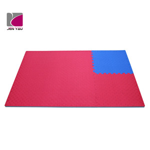 Cold Resistant Square Pattern <b>EVA</b> Mat 100x100cm for Unheated Gym Dojo - Product Image 1
