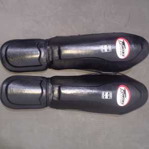 Protège-Tibias de Boxe de Meilleure Qualité en Cuir PU pour Kickboxing & MMA, Équipement de Protection des Jambes Muay Thai - Product Image 2