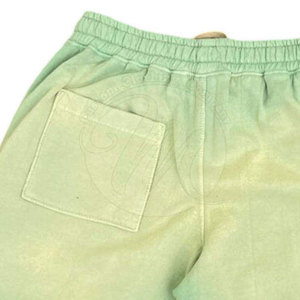 Shorts en coton délavé avec logo personnalisé pour homme, taille adulte, fabrication pakistanaise. - Product Image 3
