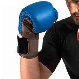 Sistema de ajuste personalizado para una máxima alineación de la muñeca y reducción de la fatiga durante las largas sesiones de sparring con guantes de boxeo. - Product Image 3