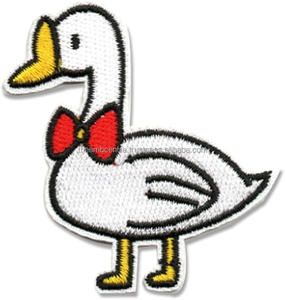 Badges en PVC les plus vendus qualité de haute qualité meilleur matériau de conception Patch tissu sergé de fleur de Style Sport de qualité supérieure - Product Image 1