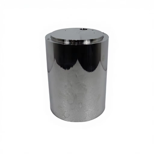 Carcasa de Estator Automotriz para Aplicaciones Industriales con Componentes Mecanizados con Precisión - Product Image 1