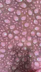 Tela de seda Fendi premium con bordado de diseñador, material bordado para vestidos de mujer, proveedor mayorista de prendas de vestir. - Product Image 2