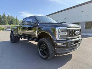 FORD F-450 LIMITED Usado 2024 - Product Image 2