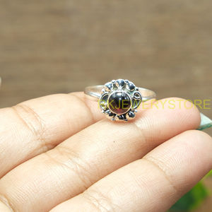 Natural Red Garnet Gemstone 925 Sterling <b>Silver</b> Handmade Floral <b>Boho</b> <b>Ring</b> for Women Round Cabochon Garnet <b>Silver</b> Statement <b>Ring</b> - Product Image 4