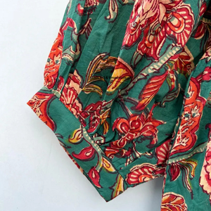 Hermoso vestido floral de algodón con estampado a mano, vestido para uso casual, vestido con estampado a mano. - Product Image 4
