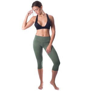 Shorts de sport pour femmes, 3/4, taille haute, en tissu extensible respirant, spandex/polyester, extensible dans quatre directions, pour la course à pied et le yoga - Product Image 1