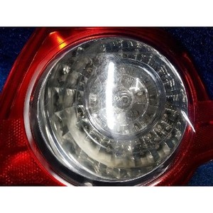 Feu arrière extérieur droit d'occasion pour Passat, référence OEM 3C5945096H - Product Image 3