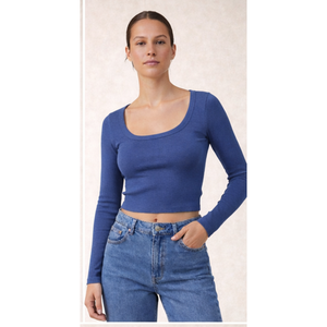 Haut court polyvalent pour femme avec col côtelé, manches longues, tissu doux et extensible, essentiel pour le quotidien, à superposer, fabriqué en Inde - Product Image 4