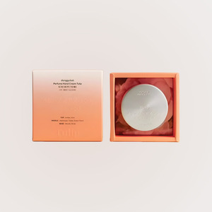 Crema de manos con manteca de cacao, perfume Donggubat, crema de manos Tyulrip - Product Image 1