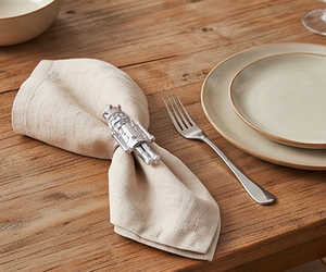 Ensemble de 2 anneaux de serviette en métal argenté en forme de casse-noisette, décoration de table originale, parfaits pour la salle à manger et la cuisine - Product Image 5