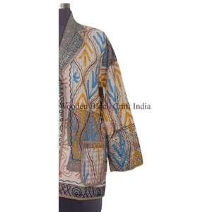 Veste Kantha vintage tricotée à la main pour l'été et l'automne, imprimé floral, kimono japonais, manteau long bohème multicolore, décontracté avec liens - Product Image 6