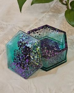 Luxury Handmade <b>Resin</b> Jewelry Box With Artistic Design For Home Decoration And Jewelry Organization - Product Image 1