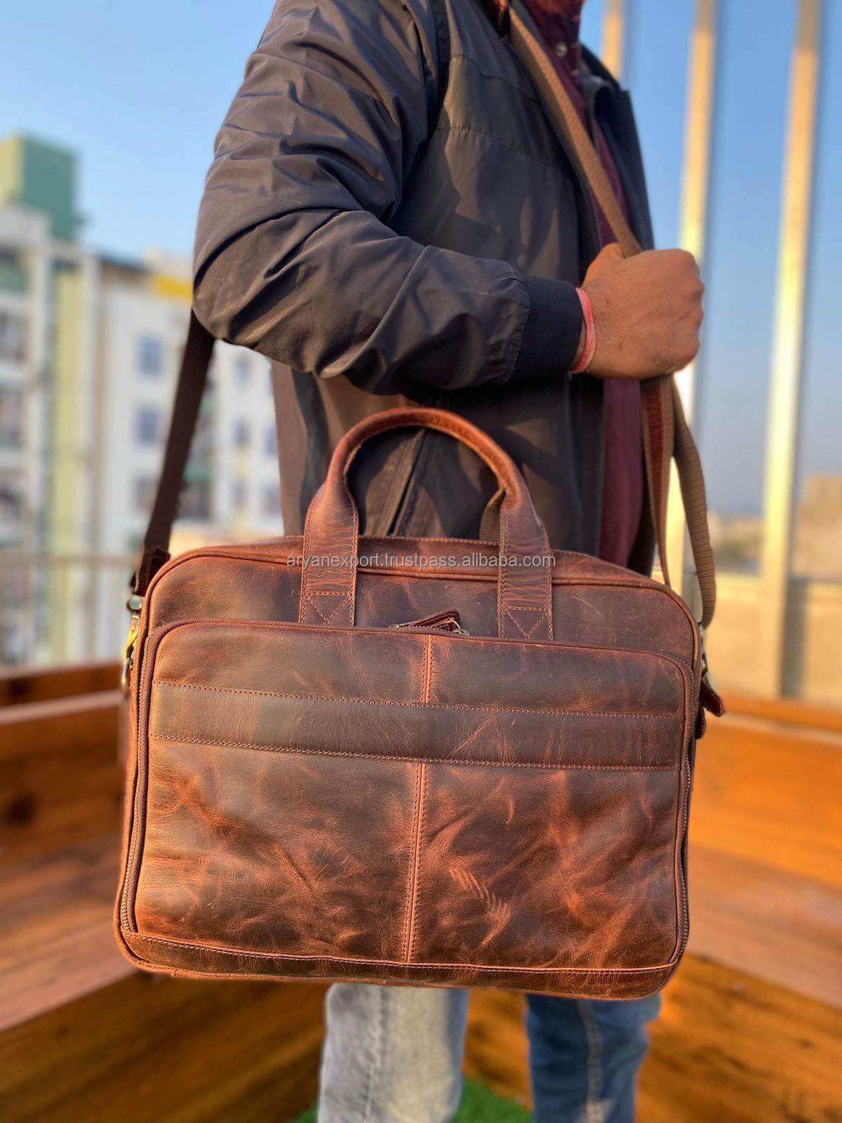 สีน้ำตาล