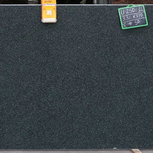 Dalles polies en granit vert Hassan pour les projets de comptoirs, de revêtements de sol et de revêtements muraux - Product Image 1