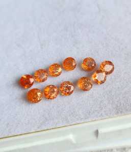 Pierres précieuses naturelles de 5 mm en pierre de soleil, facettées, rondes et calibrées – Achetez maintenant en gros des pierres brutes pour la fabrication de bijoux – Fournisseur en ligne pour revendeurs - Product Image 1