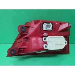 Luz Trasera Izquierda Usada A8 4H0945095 - Product Image 3