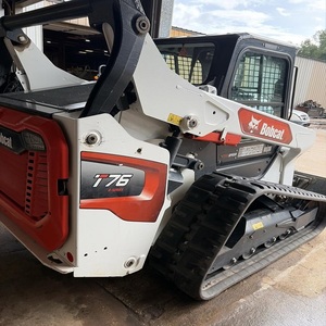 Bobcat T76 d'occasion à vendre – Stock disponible, forte capacité de levage pour projets de construction exigeants - Product Image 2