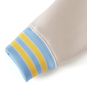 Camiseta Universitaria Personalizada, Suéter con Número Personalizado, Regalo para Hermandades, Cárdigan de Hockey, Parche con Monograma, Camiseta para Días de Partido, Fútbol, Voleibol - Product Image 5