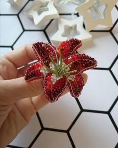 MD HANDICRAFTS Fashion Embroidery Handmade Brooch with Crystal Beads Sequins Pearls for Wedding & Party Occasions Unisex - Product Image 2